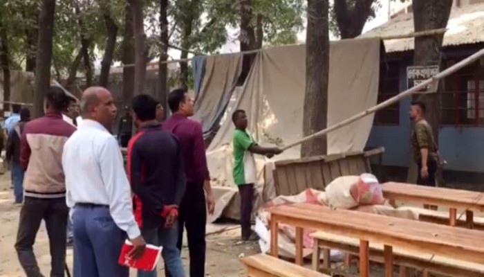 রাজশাহী বিশ্ববিদ্যালয়ে অবৈধভাবে গড়ে উঠা ৫০ দোকান উচ্ছেদ