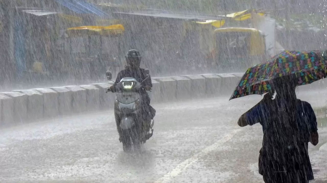 আগামী পাঁচদিন টানা বৃষ্টি হতে পারে : আবহাওয়া অফিস