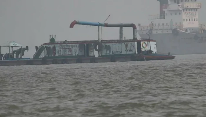 মেঘনার বালুমহাল ইজারা–কাণ্ডে বরিশালে বিএনপির ১২ নেতার পদ স্থগিত