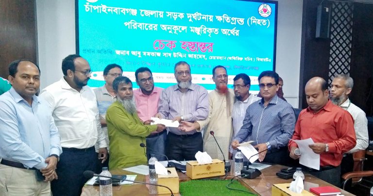 ডিজিটাল মেশিনই ধরে ফেলবে গাড়ির ফিটনেস আছে কিনা ডিজিটাল মেশিনই ধরে ফেলবে গাড়ির ফিটনেস আছে কিনা
