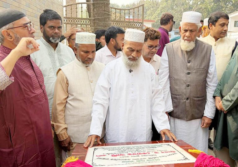 শিবগঞ্জ ডিগ্রি কলেজে অ্যাকাডেমিক ভবনের ভিত্তিপ্রস্তর উদ্বোধন