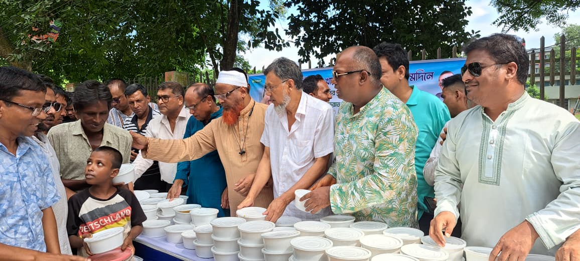 চাঁপাইনবাবগঞ্জে বেগম খালেদা জিয়ার জন্মদিনে দোয়া, আলোচনা ও খাবার বিতরণ